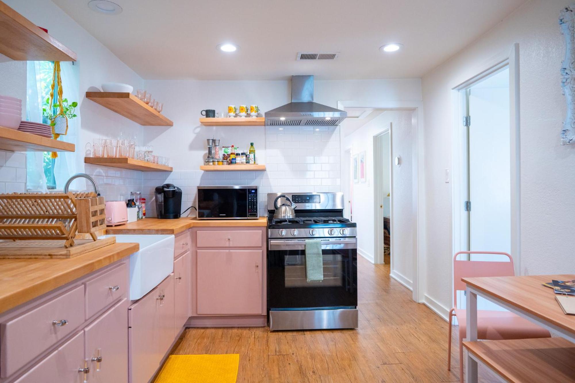 Stylish, Artsy Bungalow Central Eastside 奧斯汀 外观 照片