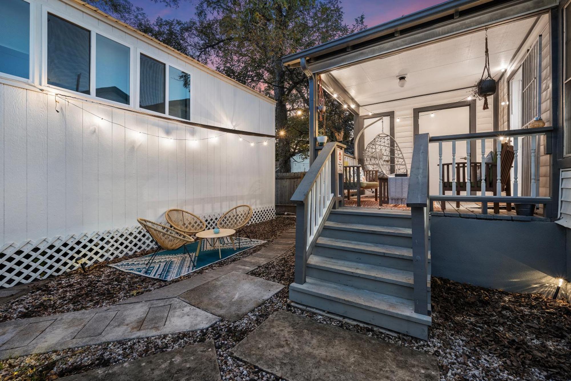 Stylish, Artsy Bungalow Central Eastside 奧斯汀 外观 照片